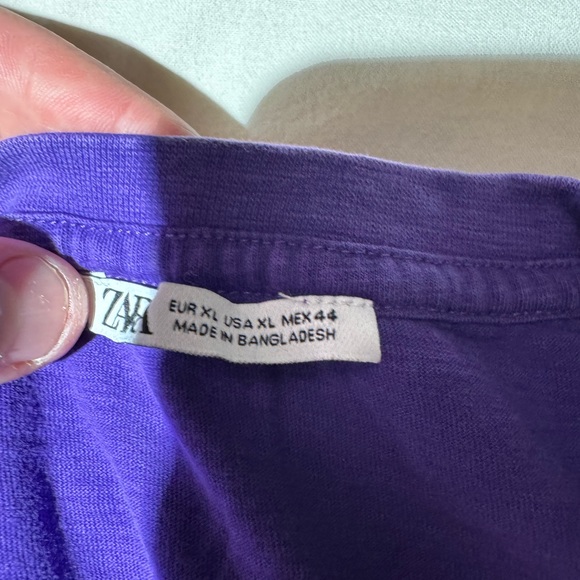 Zara never pretend men’s tee size XL - Picture 4 of 5